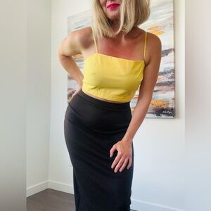 BANANA REPUBLIC Sunny Yellow Crop Top (NWOT)